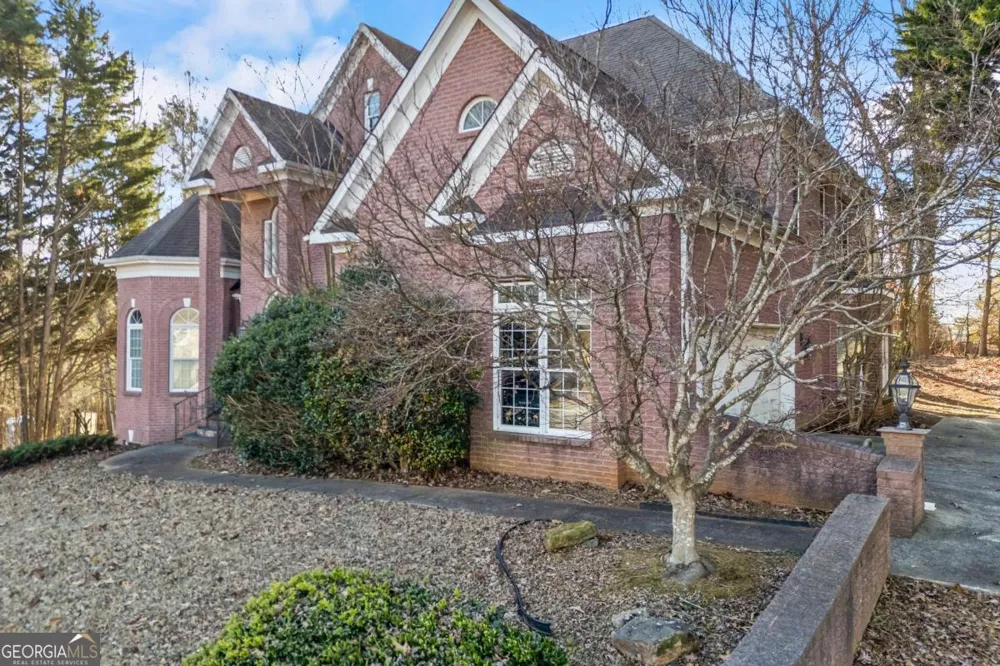 6000 Eagle Close LN Sugar Hill, GA 30518