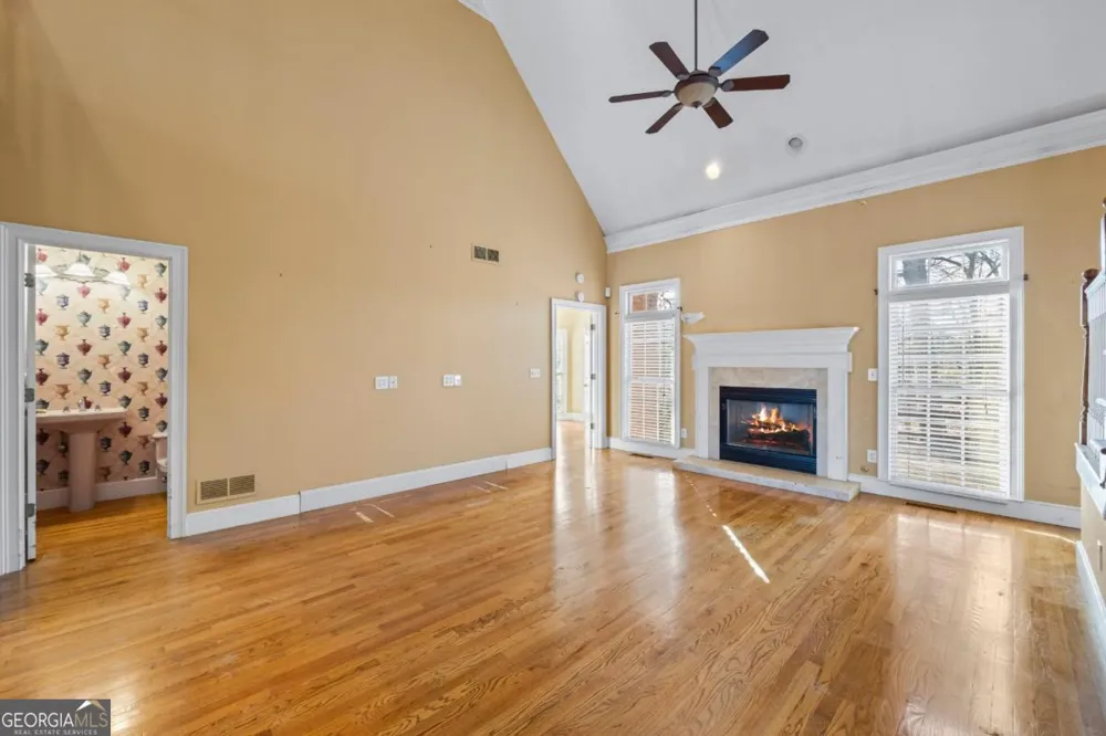 6000 Eagle Close LN Sugar Hill, GA 30518