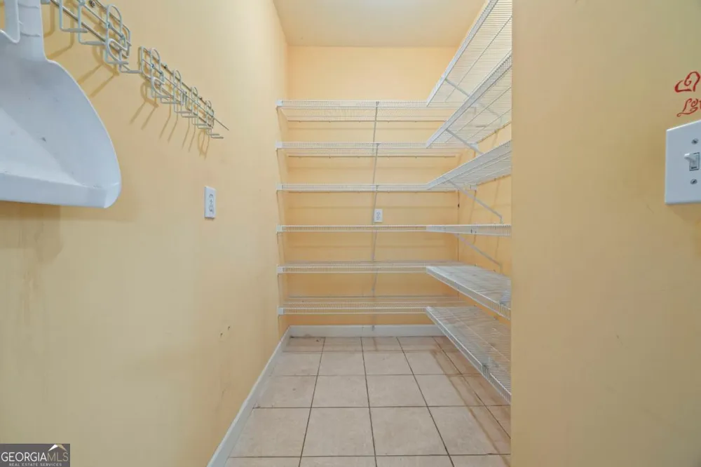 6000 Eagle Close LN Sugar Hill, GA 30518