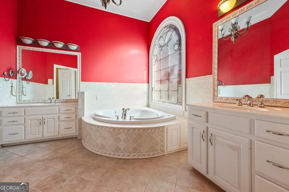 6000 Eagle Close LN Sugar Hill, GA 30518