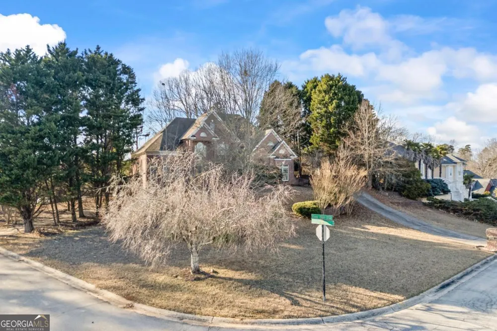 6000 Eagle Close LN Sugar Hill, GA 30518