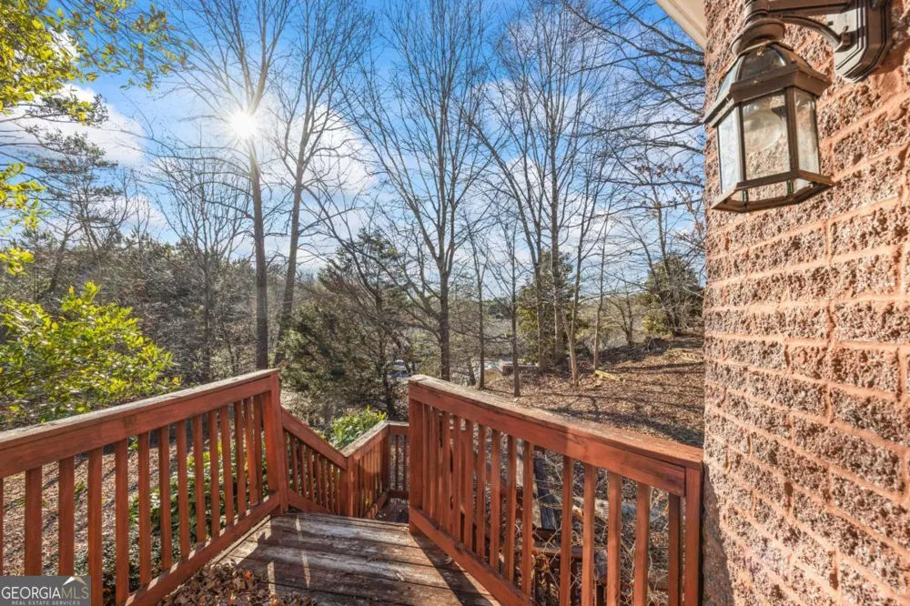6000 Eagle Close LN Sugar Hill, GA 30518