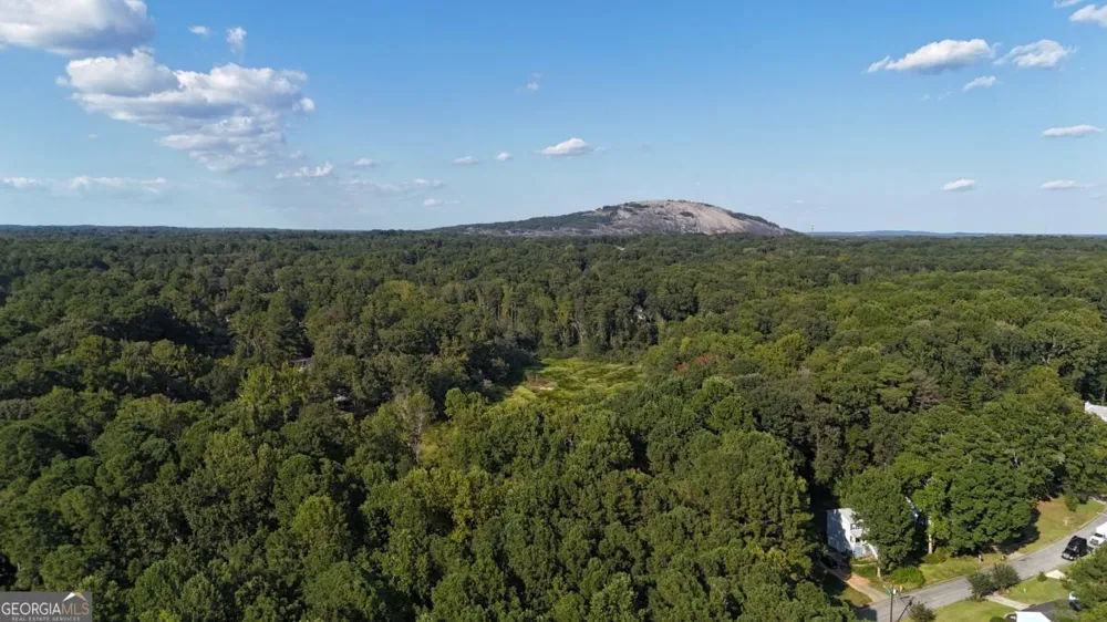 5160 Selene DR Stone Mountain, GA 30088