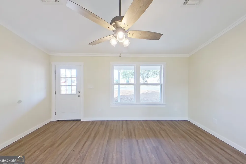 1021 11th AVE NW Moultrie, GA 31768