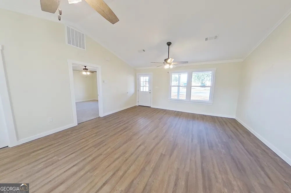 1021 11th AVE NW Moultrie, GA 31768