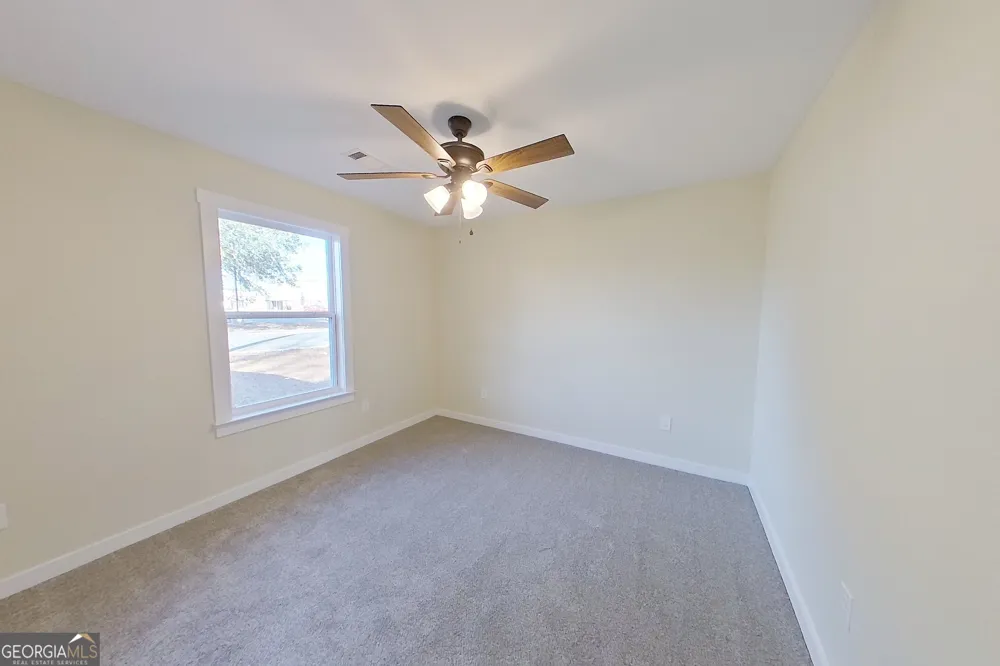 1021 11th AVE NW Moultrie, GA 31768