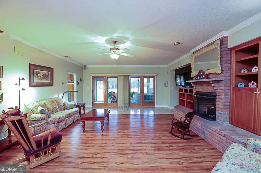 307 Chester Thomas RD Springfield, GA 31329
