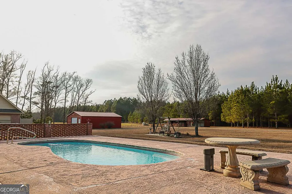 307 Chester Thomas RD Springfield, GA 31329