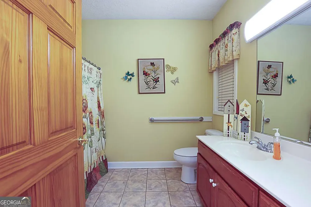 307 Chester Thomas RD Springfield, GA 31329