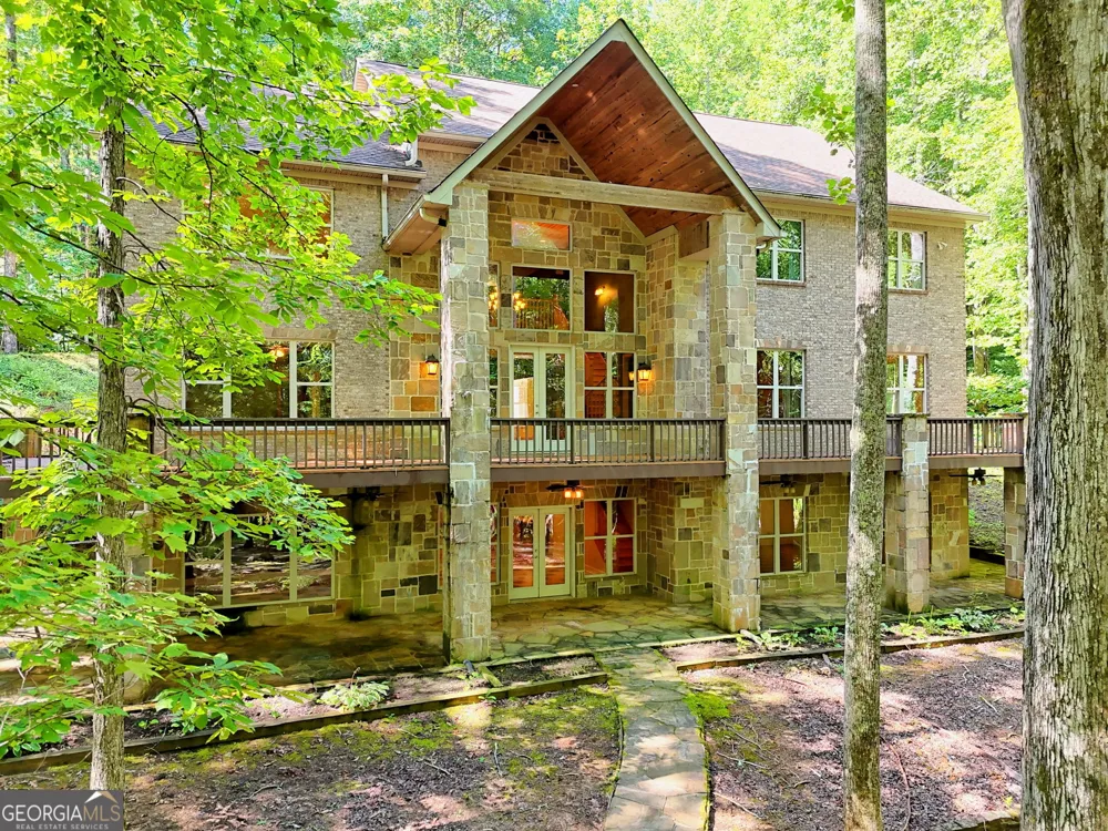 876 WHITETAIL TRL Clayton, GA 30525