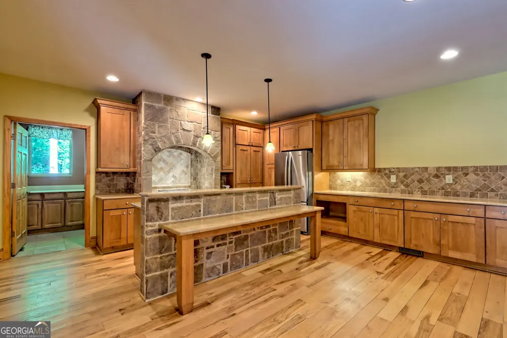876 WHITETAIL TRL Clayton, GA 30525