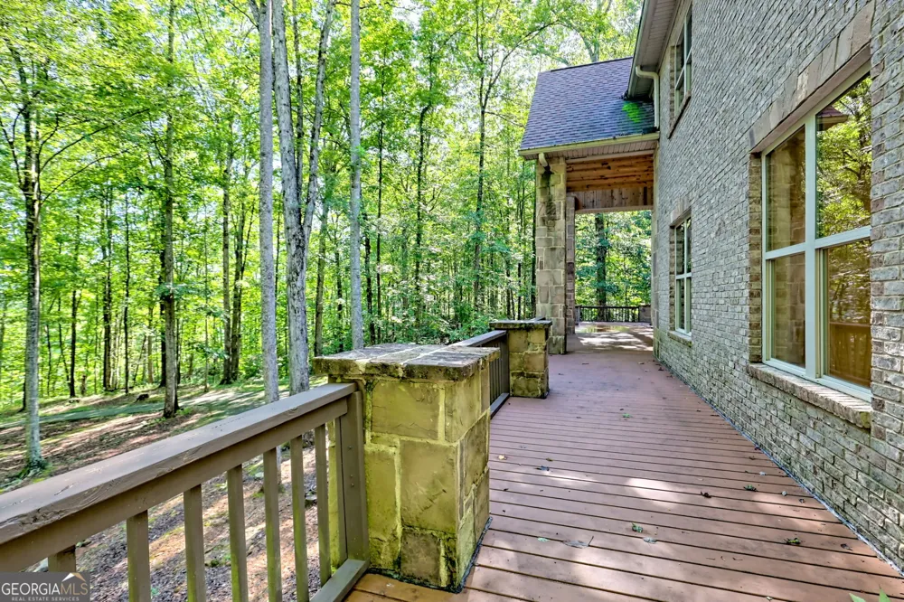 876 WHITETAIL TRL Clayton, GA 30525