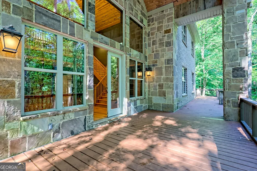 876 WHITETAIL TRL Clayton, GA 30525