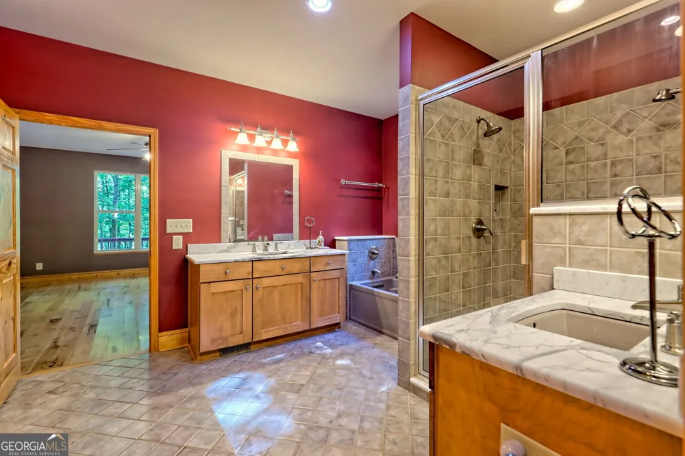876 WHITETAIL TRL Clayton, GA 30525