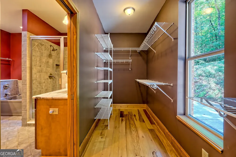876 WHITETAIL TRL Clayton, GA 30525