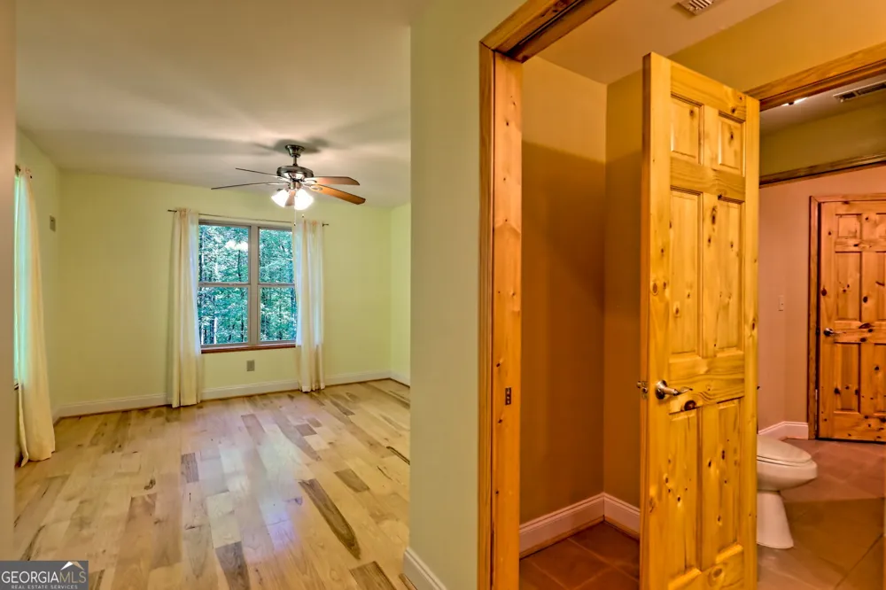 876 WHITETAIL TRL Clayton, GA 30525