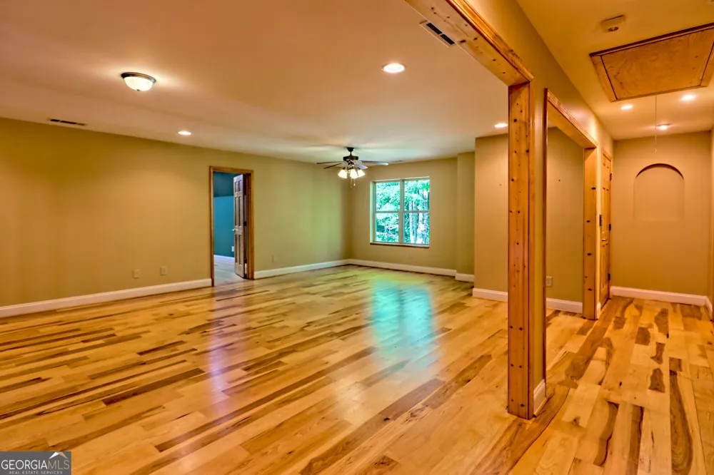 876 WHITETAIL TRL Clayton, GA 30525