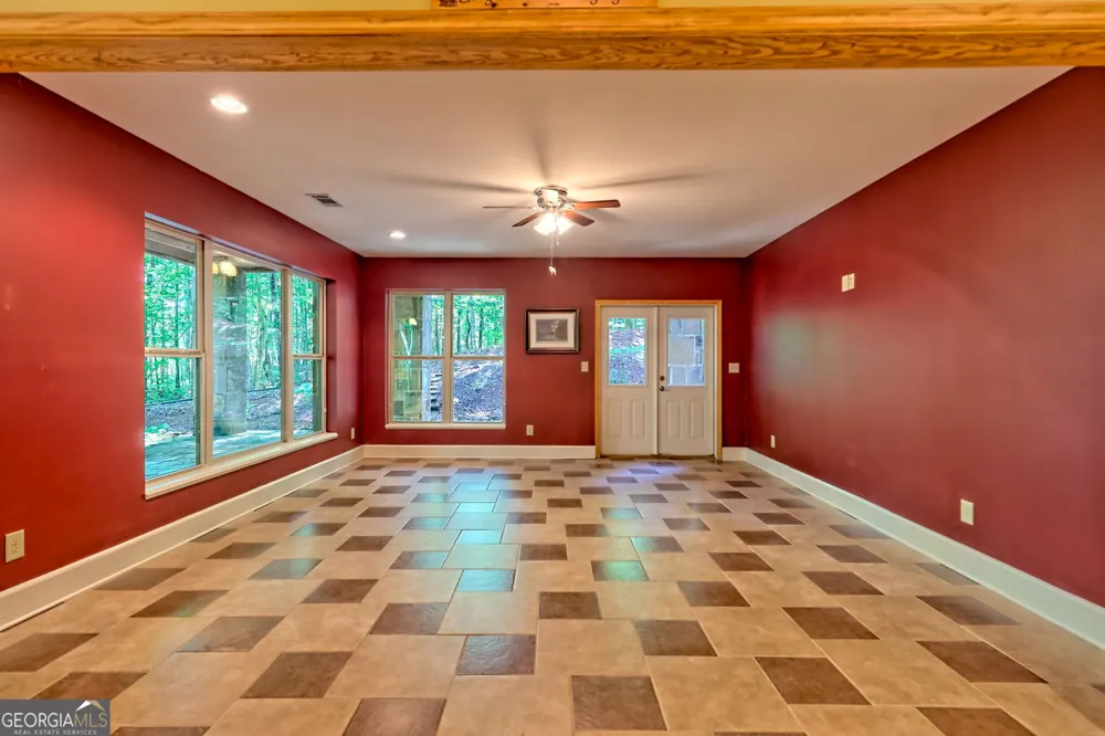 876 WHITETAIL TRL Clayton, GA 30525