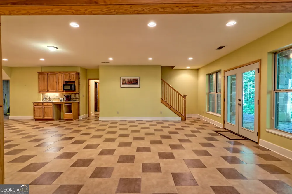 876 WHITETAIL TRL Clayton, GA 30525