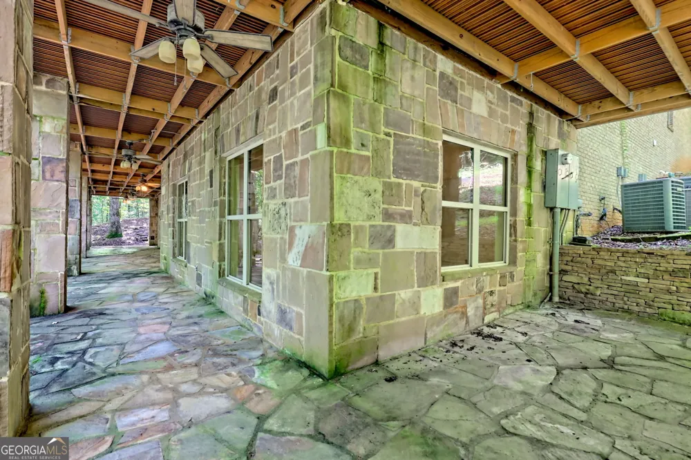 876 WHITETAIL TRL Clayton, GA 30525