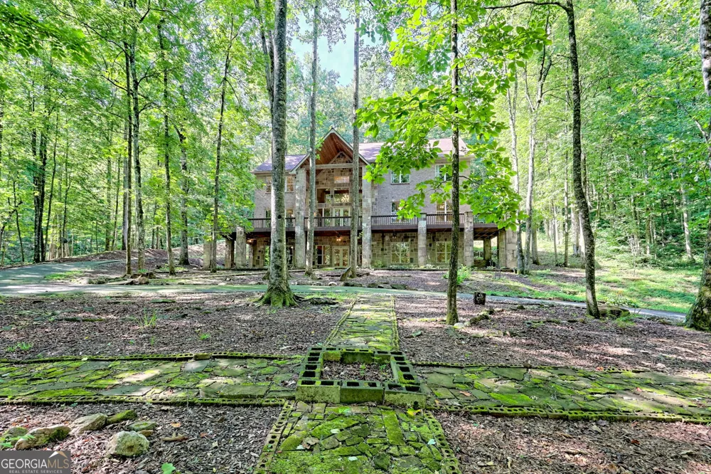 876 WHITETAIL TRL Clayton, GA 30525