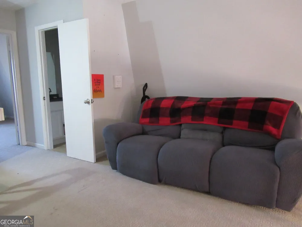 69 Orchard Hill RD Dahlonega, GA 30533