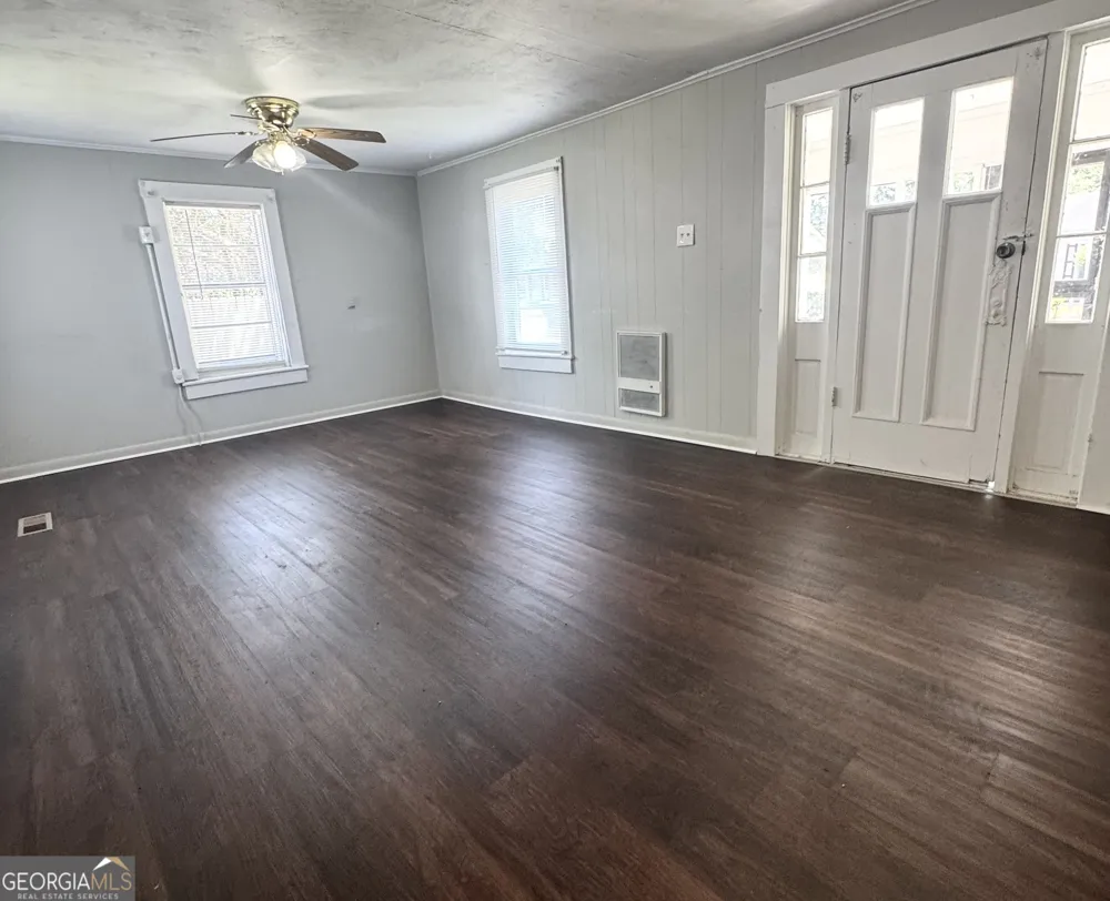 139 Register AVE Reidsville, GA 30453