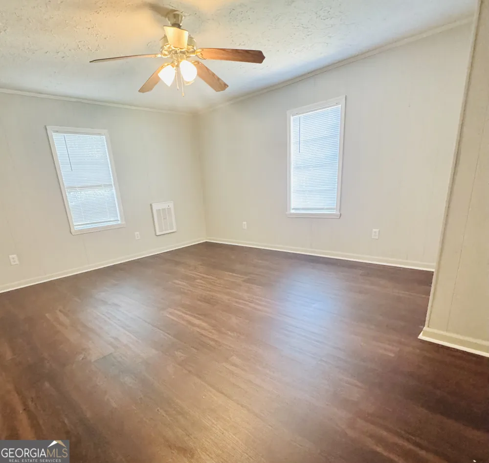 139 Register AVE Reidsville, GA 30453