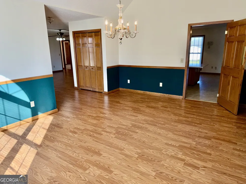 494 S Broad ST Bowman, GA 30624