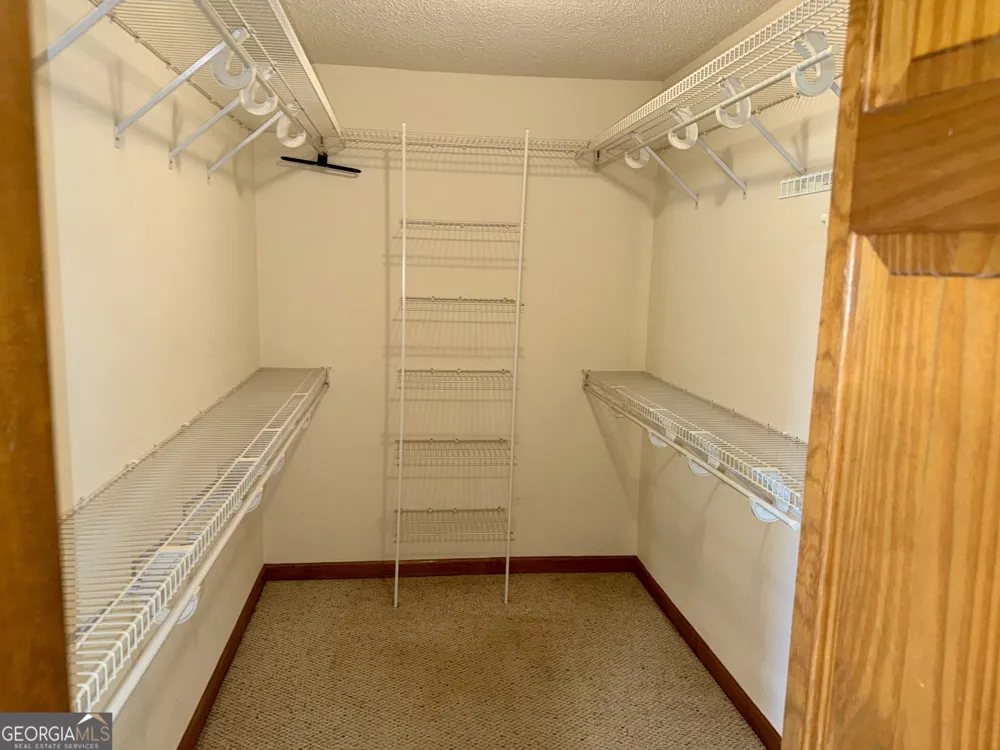 494 S Broad ST Bowman, GA 30624