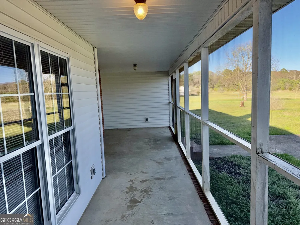494 S Broad ST Bowman, GA 30624