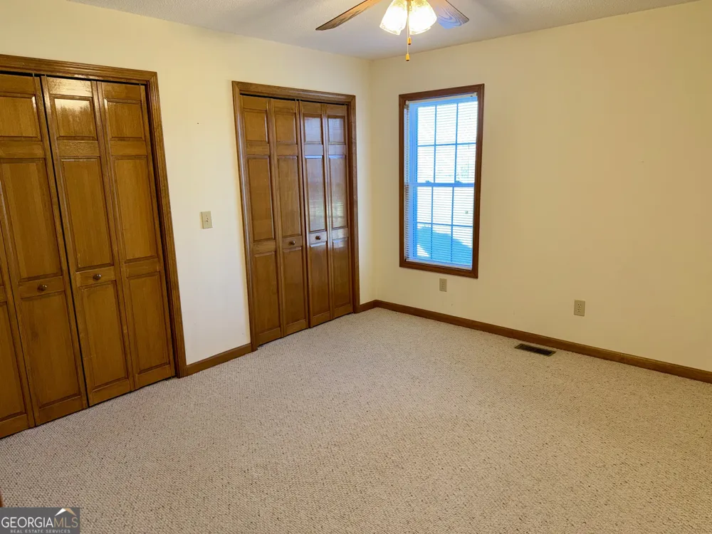 494 S Broad ST Bowman, GA 30624