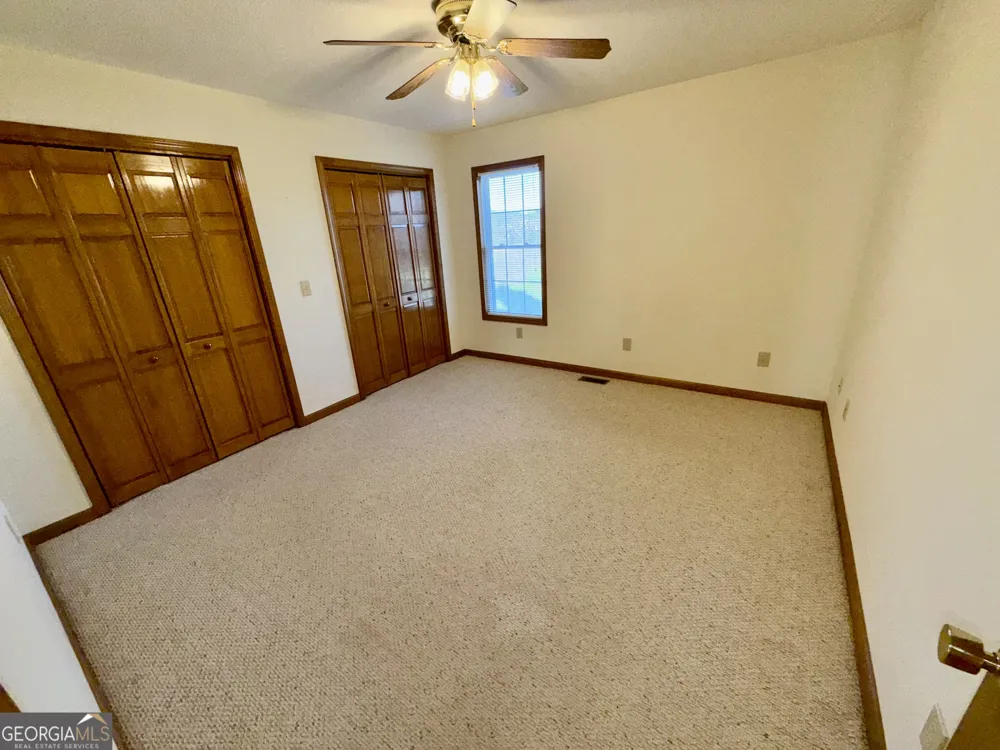 494 S Broad ST Bowman, GA 30624