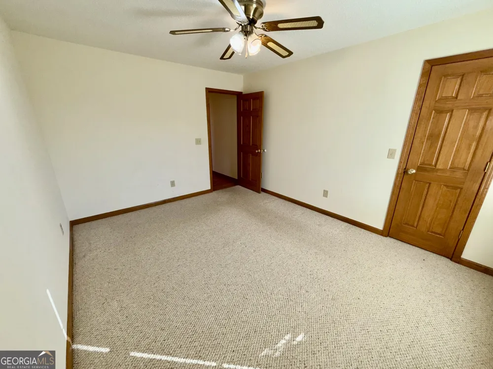 494 S Broad ST Bowman, GA 30624
