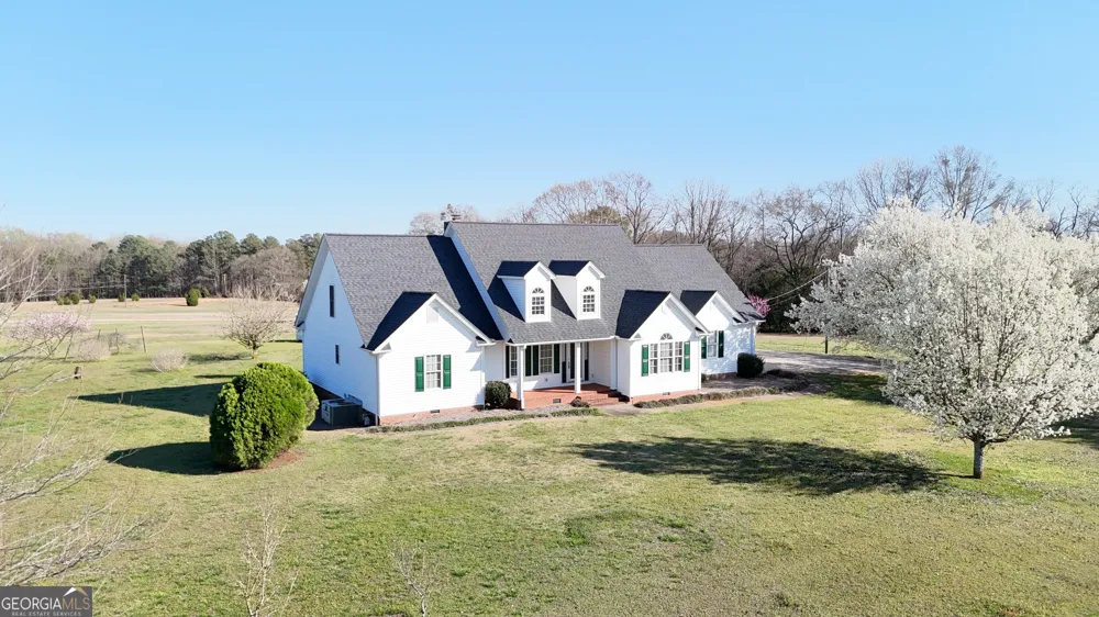494 S Broad ST Bowman, GA 30624