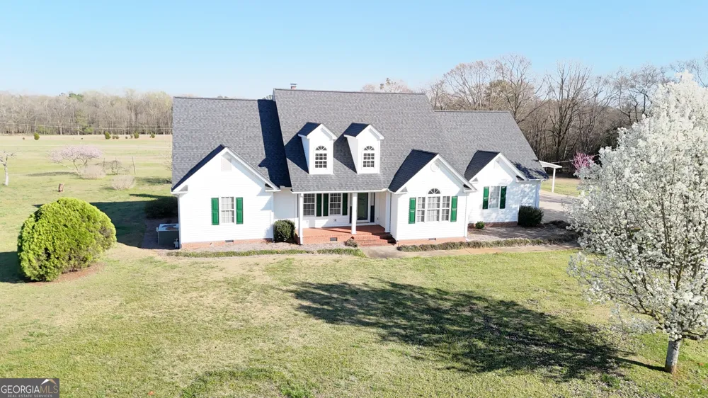 494 S Broad ST Bowman, GA 30624