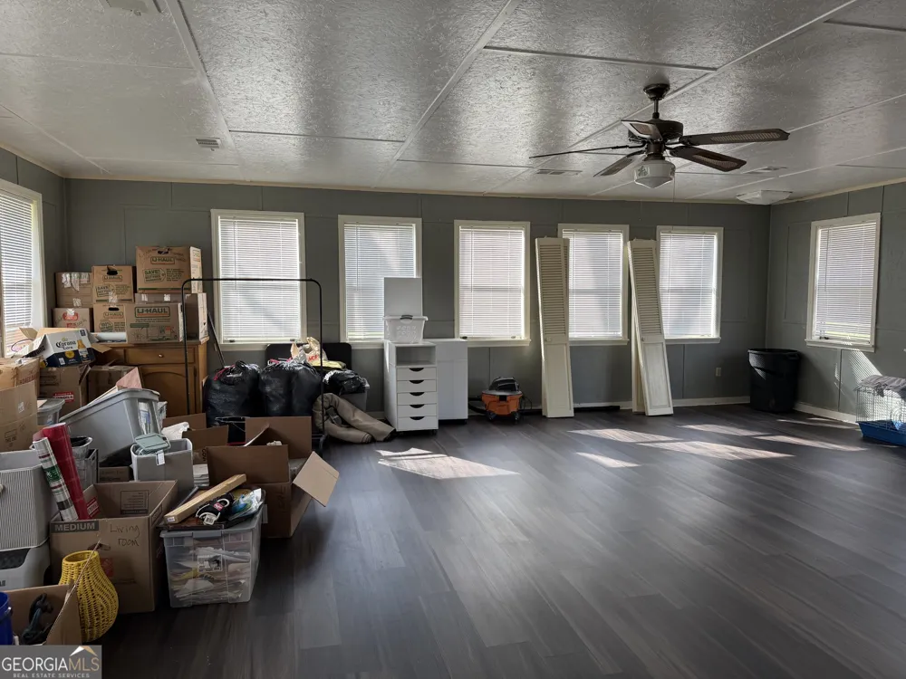 807 Triune Mill RD Thomaston, GA 30286
