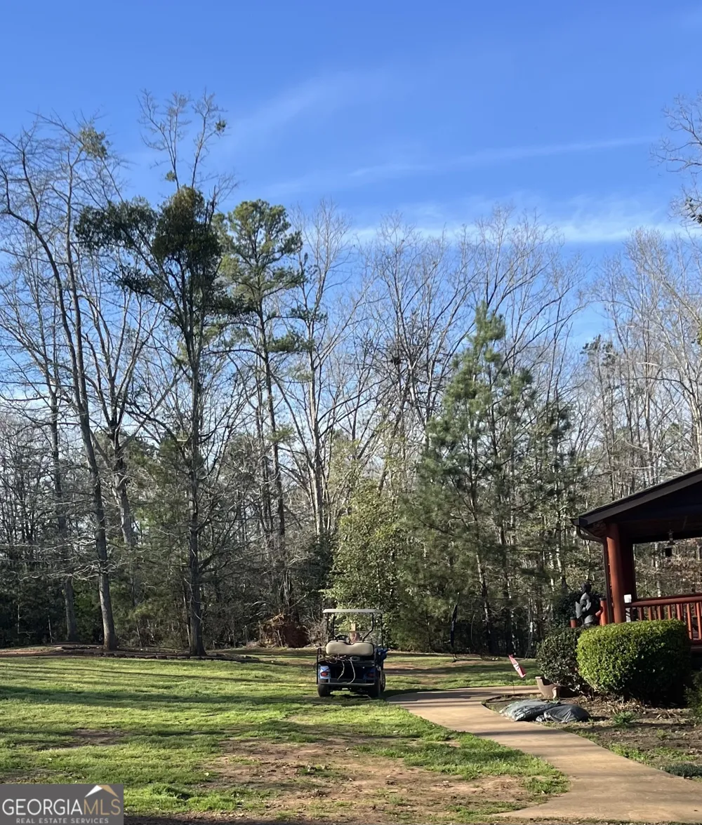 1032 White Owl DR Elberton, GA 30635