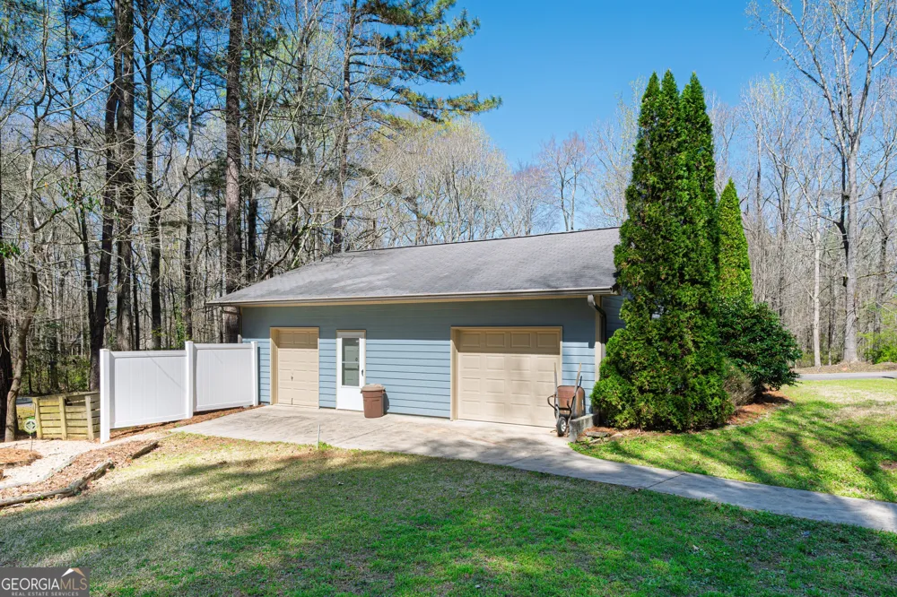 205 Woodland DR Zebulon, GA 30295