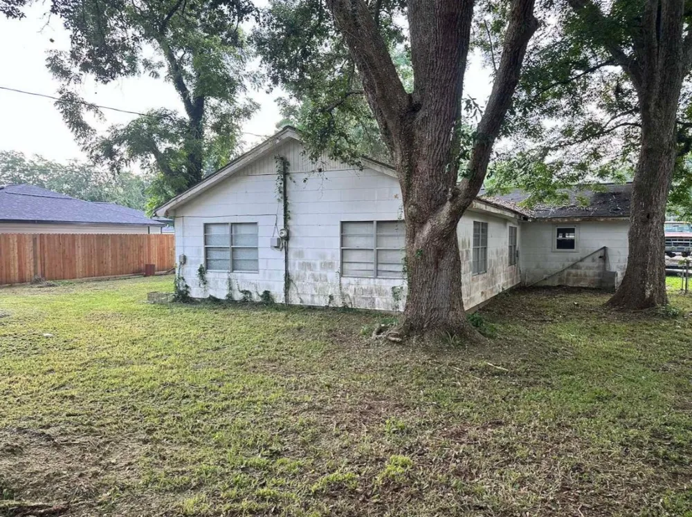806 Brockman Street Sweeny, TX 77480