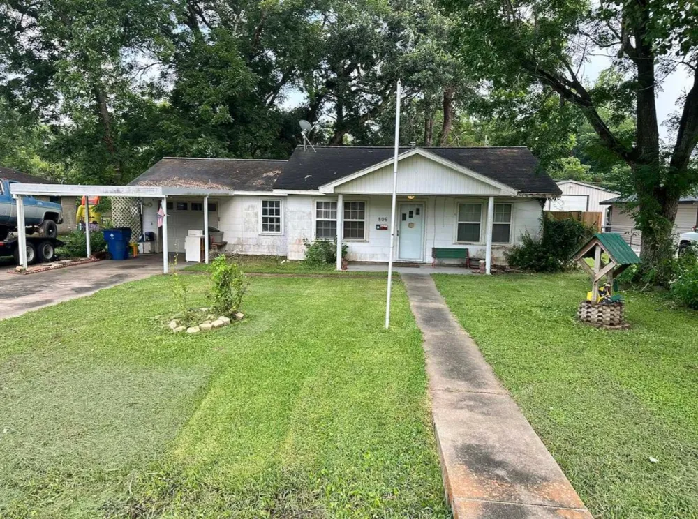 806 Brockman Street Sweeny, TX 77480