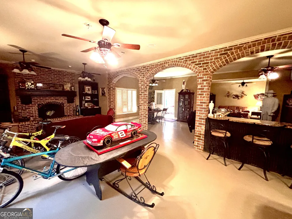 74 Waterford PATH Hiram, GA 30141