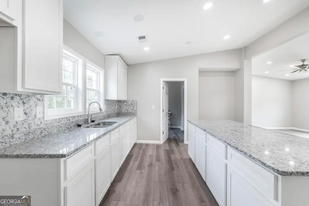 330 Lennox RD Dublin, GA 31021