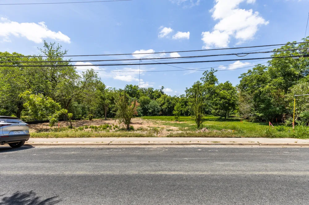 4801 Ledesma Road Austin, TX 78721