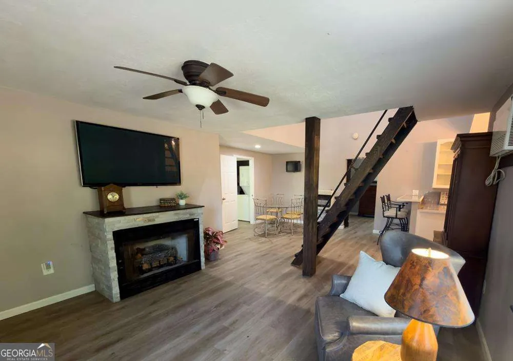 4101 Pat Colwell RD Blairsville, GA 30512