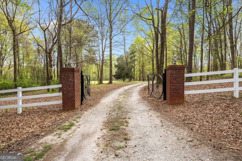 301 Highway 5 East Roopville, GA 30170