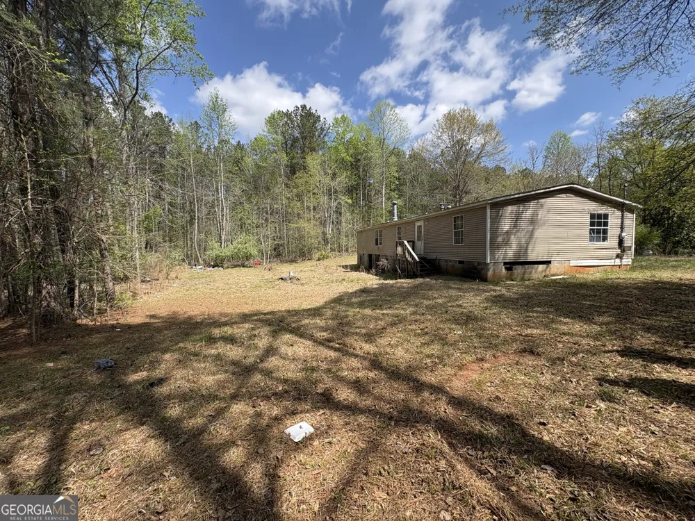 374 S Alexander Creek RD Newnan, GA 30263