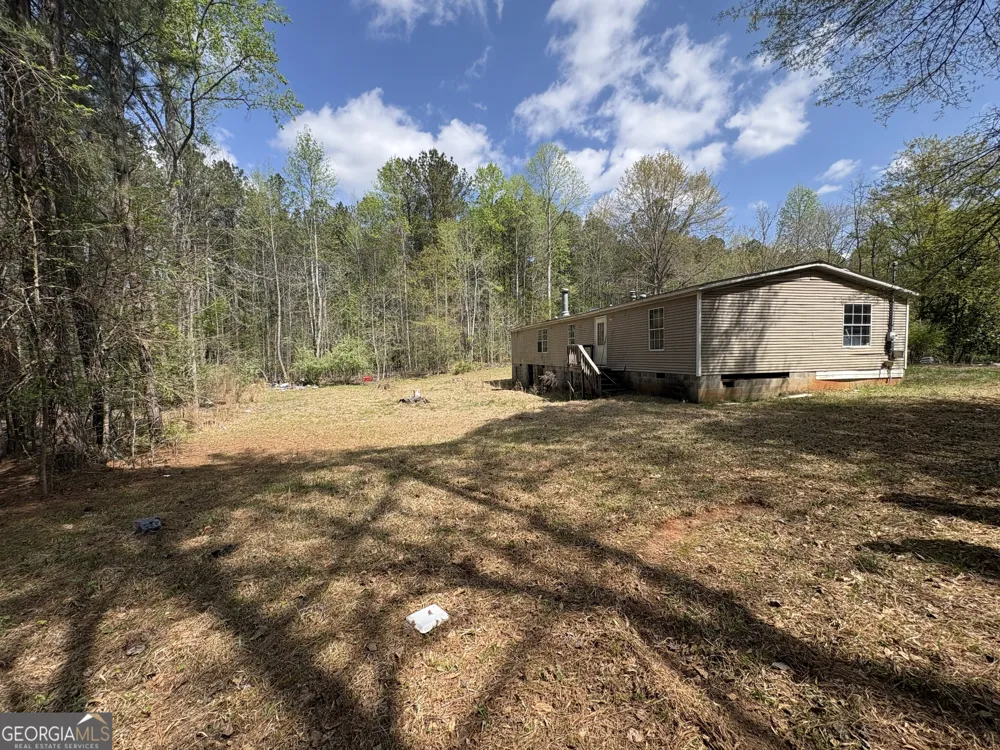 374 S Alexander Creek RD Newnan, GA 30263