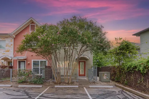 1101 Grove Boulevard #708