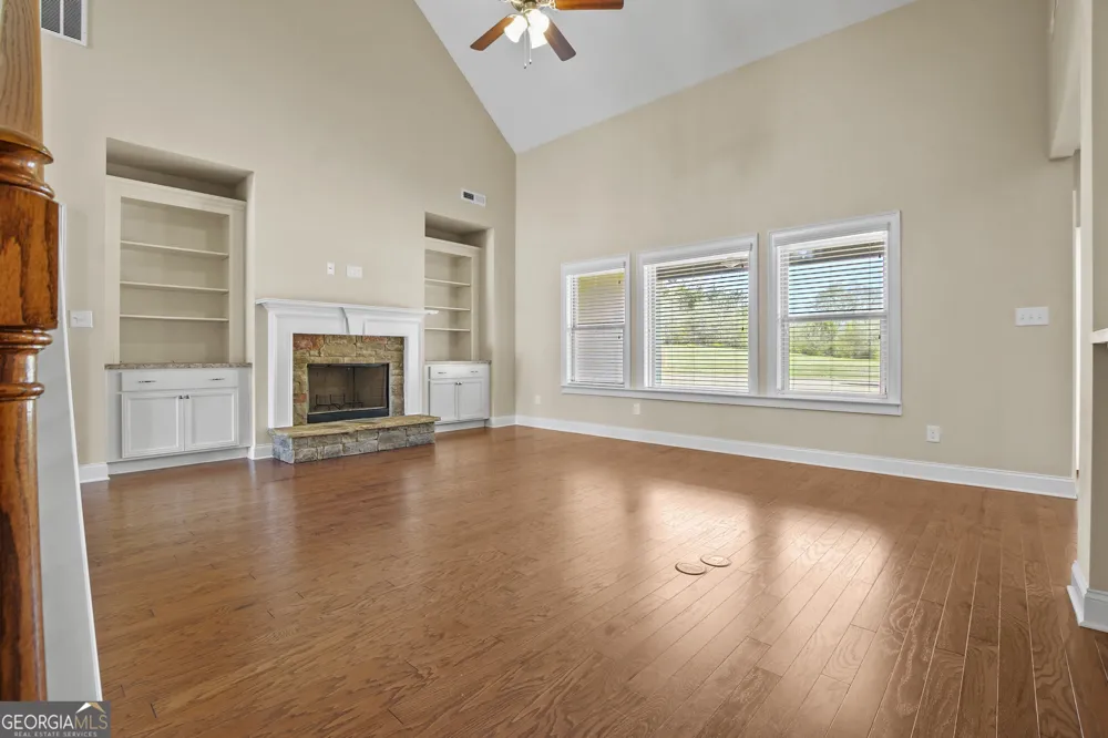 110 Moreland Oaks DR Moreland, GA 30259
